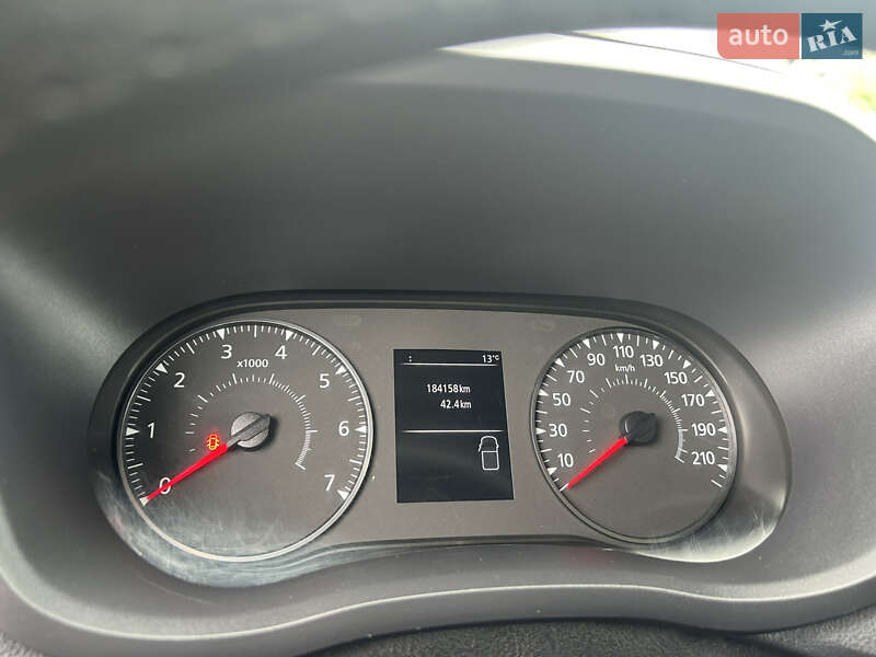 Вантажний фургон Renault Master 2020 в Хусті