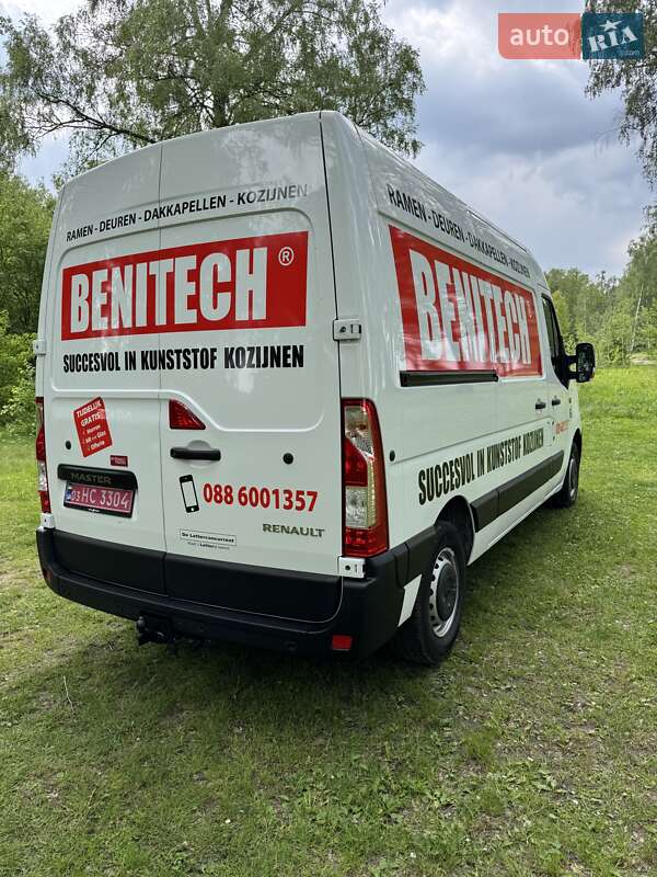 Вантажний фургон Renault Master 2021 в Радивиліві