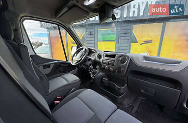 Грузовой фургон Renault Master 2016 в 