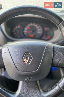 Грузовой фургон Renault Master 2014 в 
