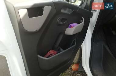 Вантажний фургон Renault Master 2015 в 