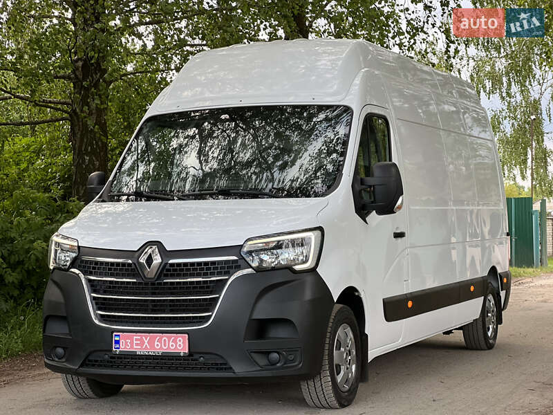 Грузовой фургон Renault Master 2020 в 