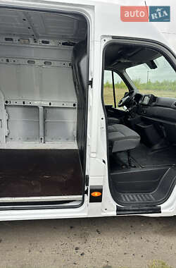 Вантажний фургон Renault Master 2020 в 