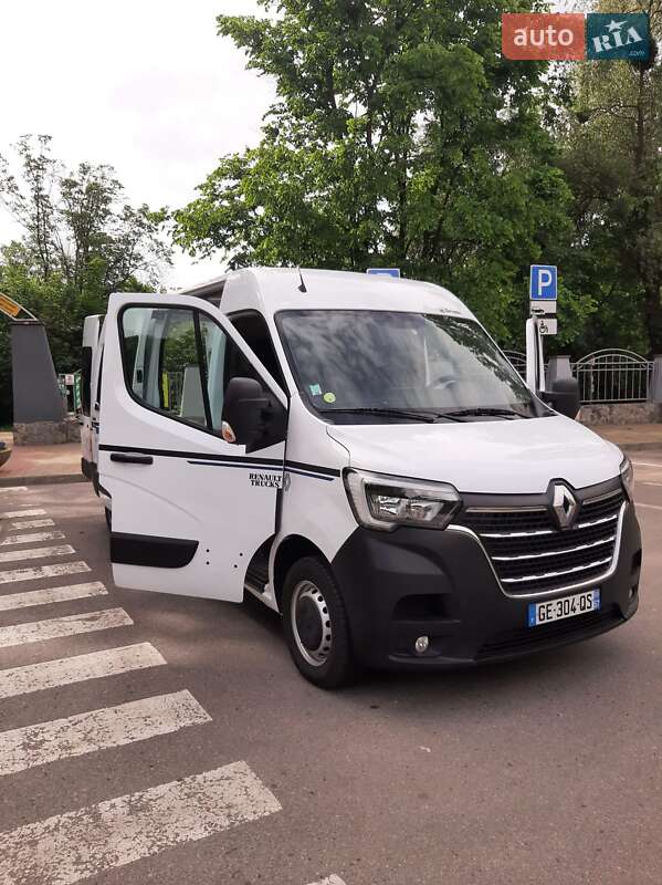 Грузовой фургон Renault Master 2022 в Полтаве