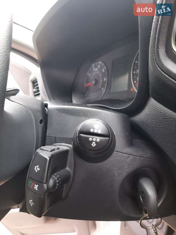 Грузовой фургон Renault Master 2022 в Полтаве