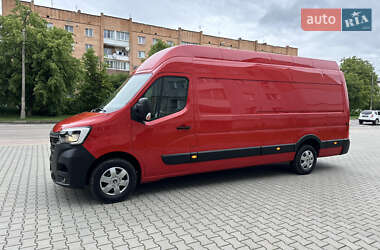 Грузовой фургон Renault Master 2021 в 