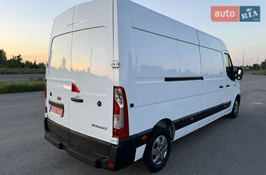 Грузовой фургон Renault Master 2021 в 