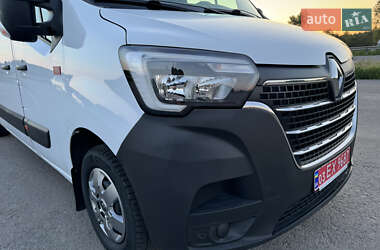 Грузовой фургон Renault Master 2021 в 