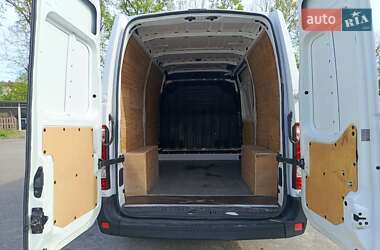 Грузовой фургон Renault Master 2020 в 