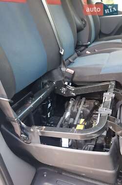 Вантажний фургон Renault Master 2020 в 