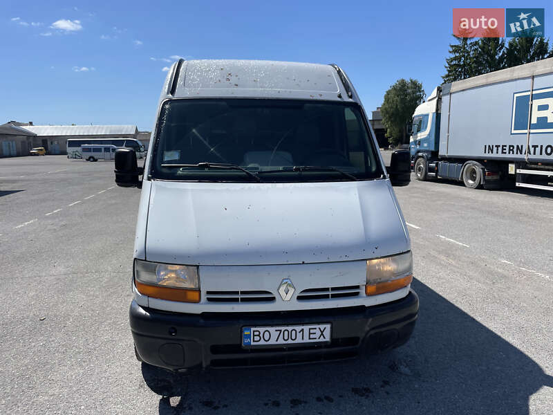 Грузовой фургон Renault Master 2003 в 