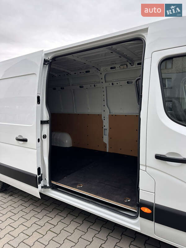 Грузовой фургон Renault Master 2020 в Дубно