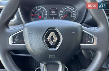 Грузовой фургон Renault Master 2021 в 