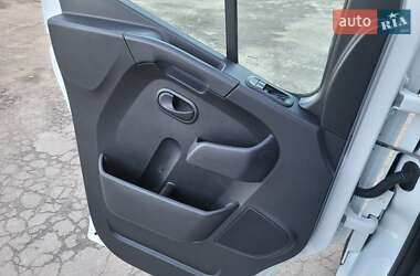 Грузовой фургон Renault Master 2021 в 