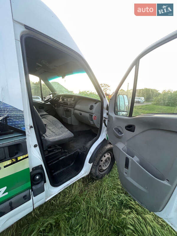 Вантажний фургон Renault Master 2008 в Одесі