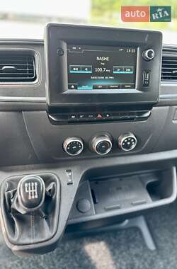 Вантажний фургон Renault Master 2020 в 