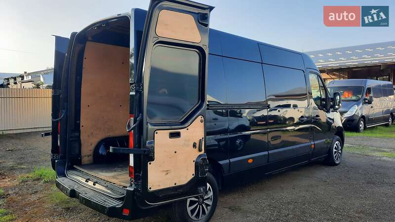 Грузовой фургон Renault Master 2017 в Ивано-Франковске