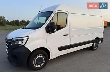 Грузовой фургон Renault Master 2021 в 