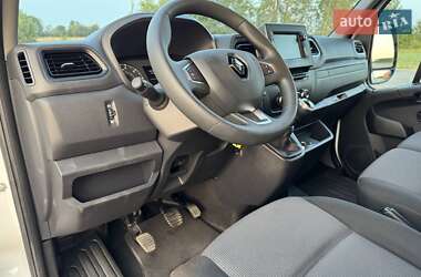 Грузовой фургон Renault Master 2021 в 