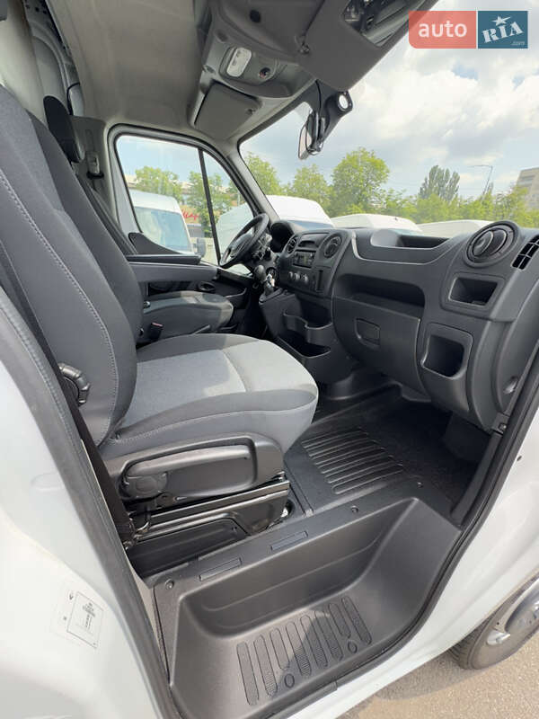 Грузовой фургон Renault Master 2018 в Киеве