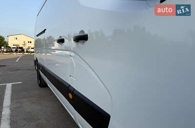 Вантажний фургон Renault Master 2022 в 
