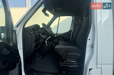 Грузовой фургон Renault Master 2020 в 