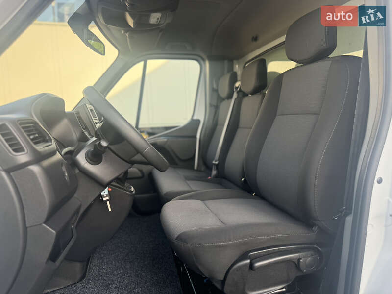 Грузовой фургон Renault Master 2020 в Дубно