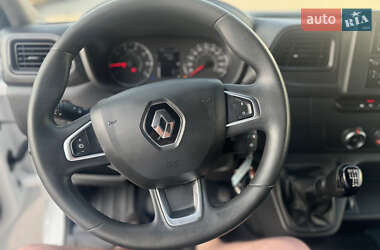 Грузовой фургон Renault Master 2020 в 