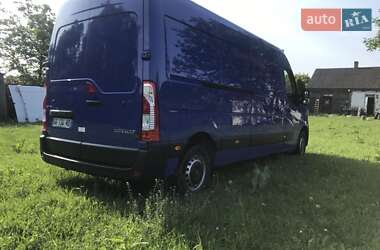 Грузовой фургон Renault Master 2022 в 