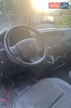 Вантажний фургон Renault Master 2012 в 