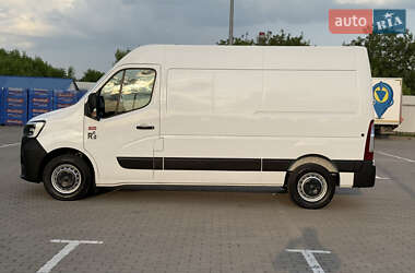 Грузовой фургон Renault Master 2021 в 