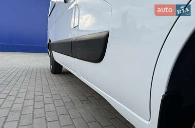 Грузовой фургон Renault Master 2021 в 