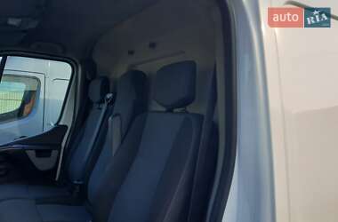 Грузовой фургон Renault Master 2016 в 
