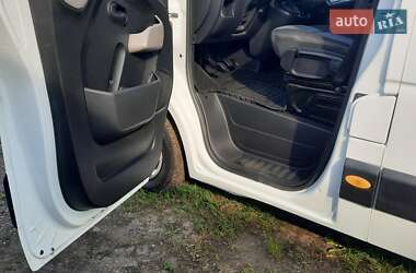 Грузовой фургон Renault Master 2016 в 