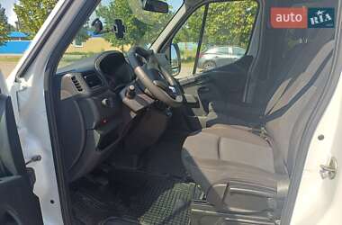Микроавтобус Renault Master 2019 в 