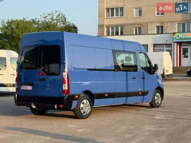 Грузопассажирский фургон Renault Master 2017 в Дубно