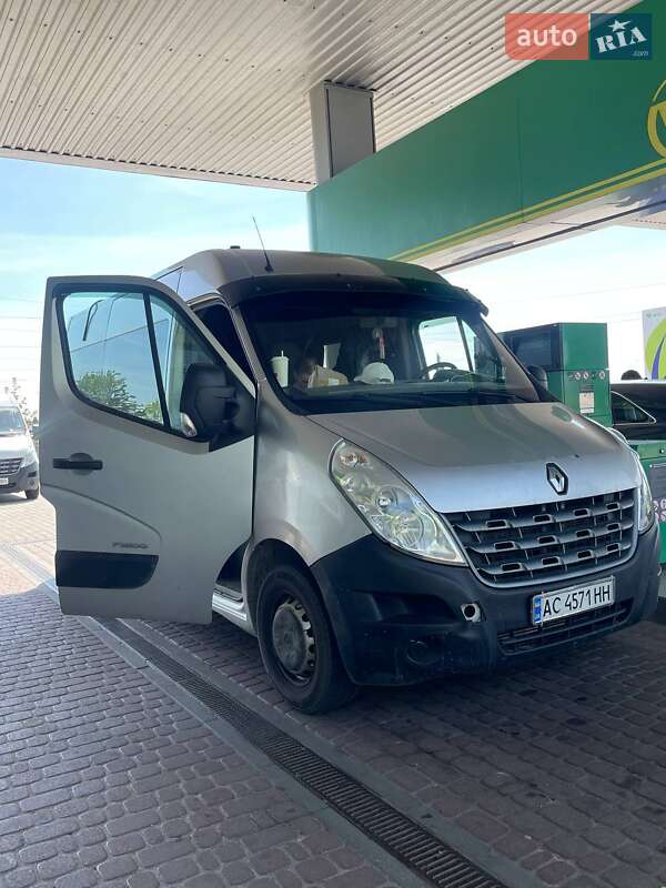 Микроавтобус Renault Master 2011 в 