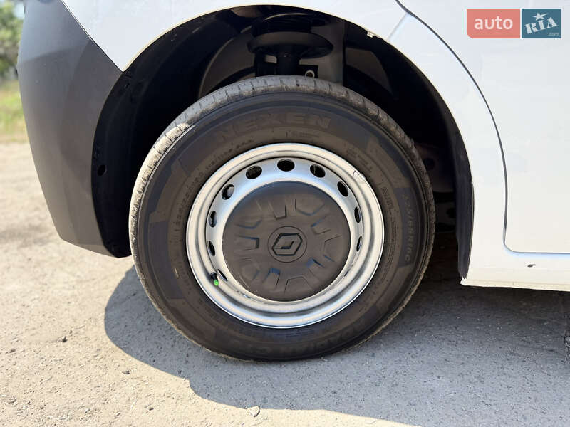 Грузовой фургон Renault Master 2022 в Днепре