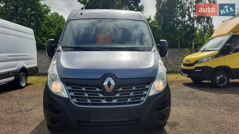 Грузовой фургон Renault Master 2015 в Ивано-Франковске