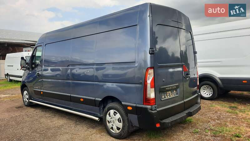 Грузовой фургон Renault Master 2015 в Ивано-Франковске
