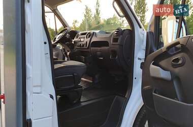 Грузовой фургон Renault Master 2017 в 
