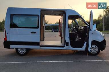Грузовой фургон Renault Master 2017 в 