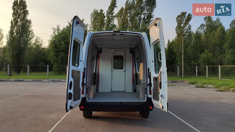 Грузовой фургон Renault Master 2017 в Бердичеве