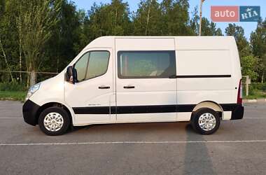 Грузовой фургон Renault Master 2017 в 
