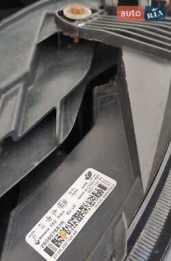 Грузовой фургон Renault Master 2022 в 