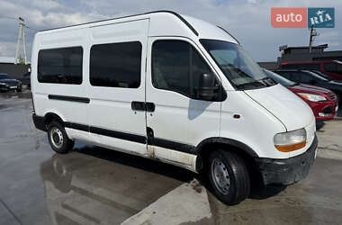 Вантажний фургон Renault Master 2002 в Львові