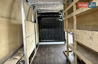 Грузовой фургон Renault Master 2021 в 