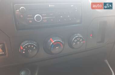 Грузопассажирский фургон Renault Master 2014 в 