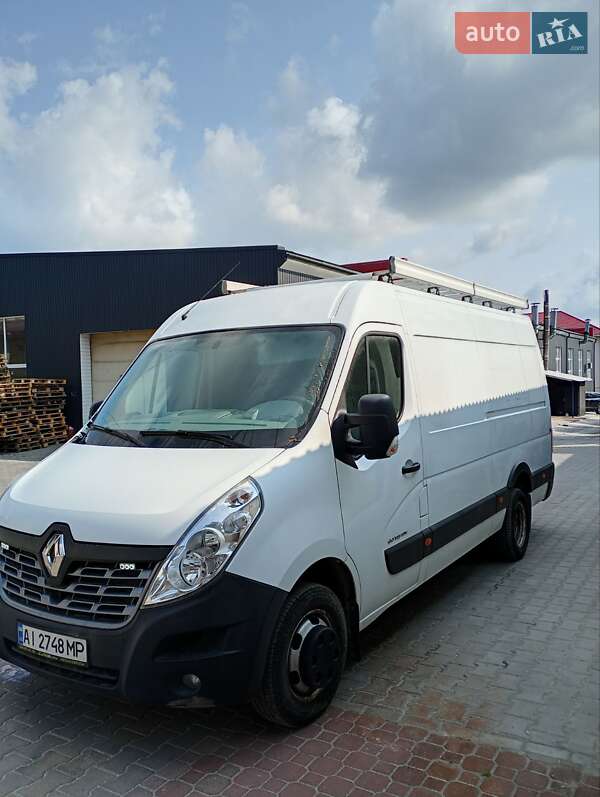 Грузовой фургон Renault Master 2016 в Тернополе