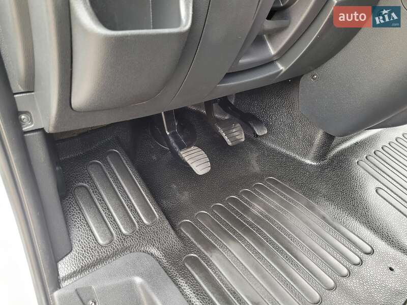 Грузовой фургон Renault Master 2019 в Луцке